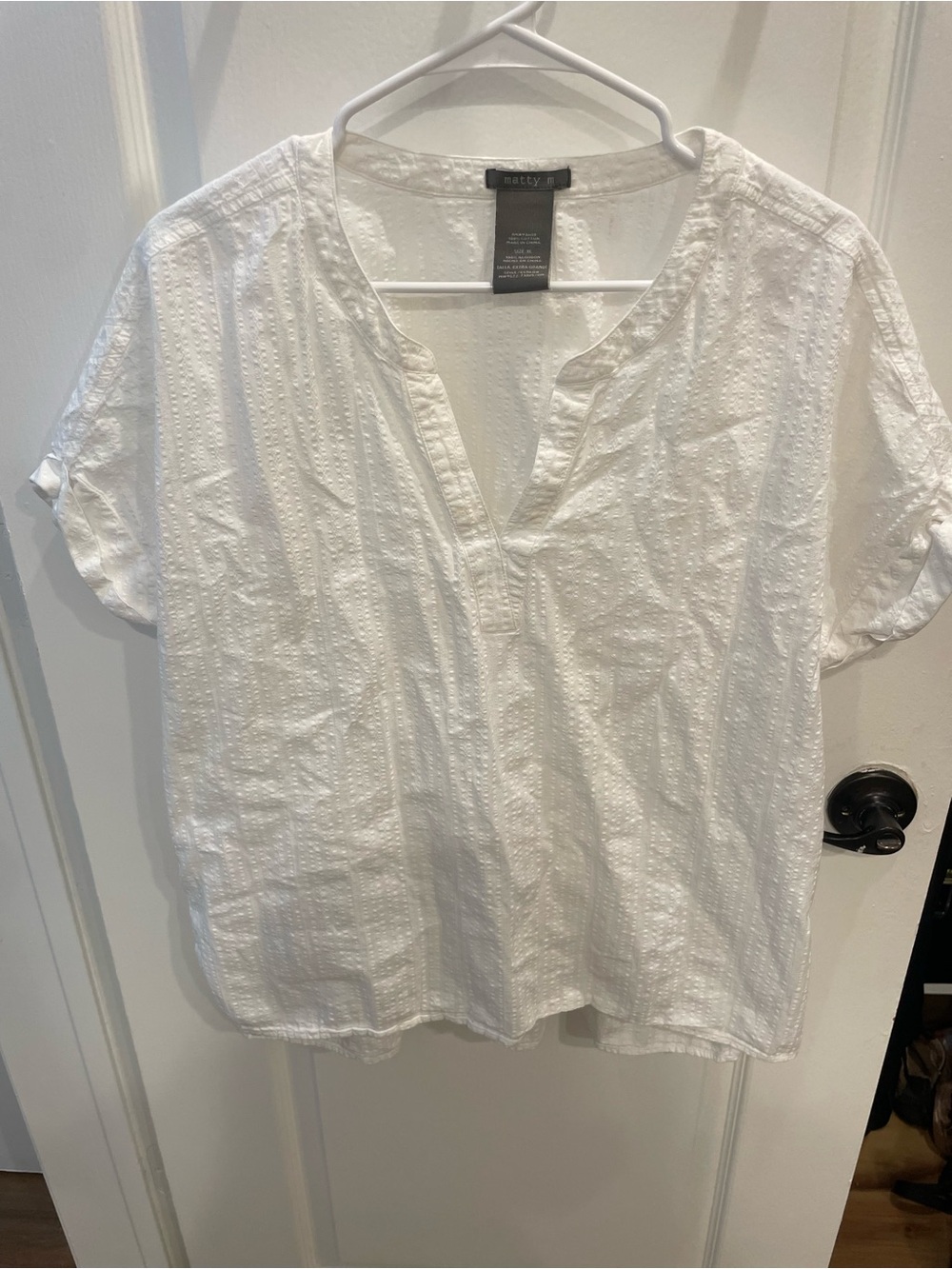 Matty M White Dobby Split V-Neck Short Sleeve Blouse